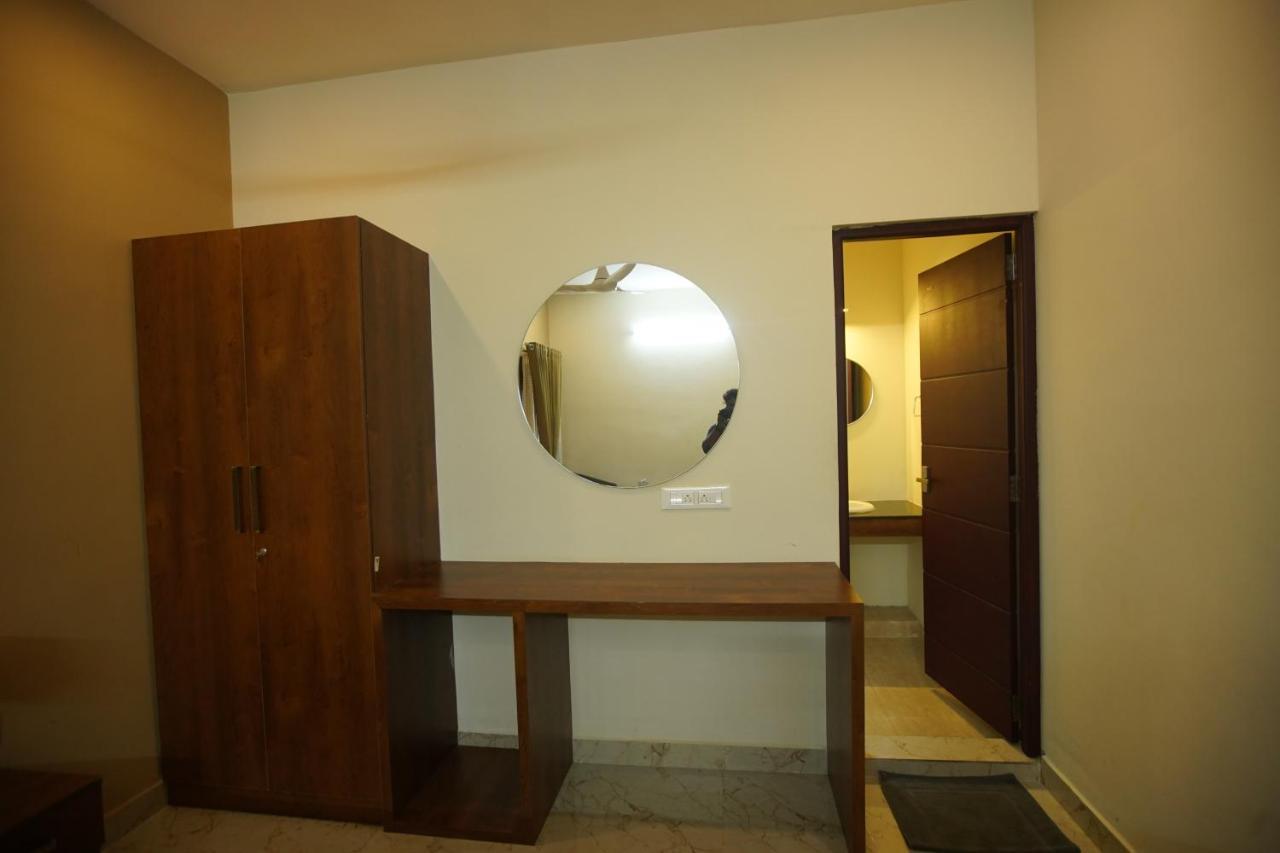 Hotel Psy Mettuppalaiyam  Екстер'єр фото